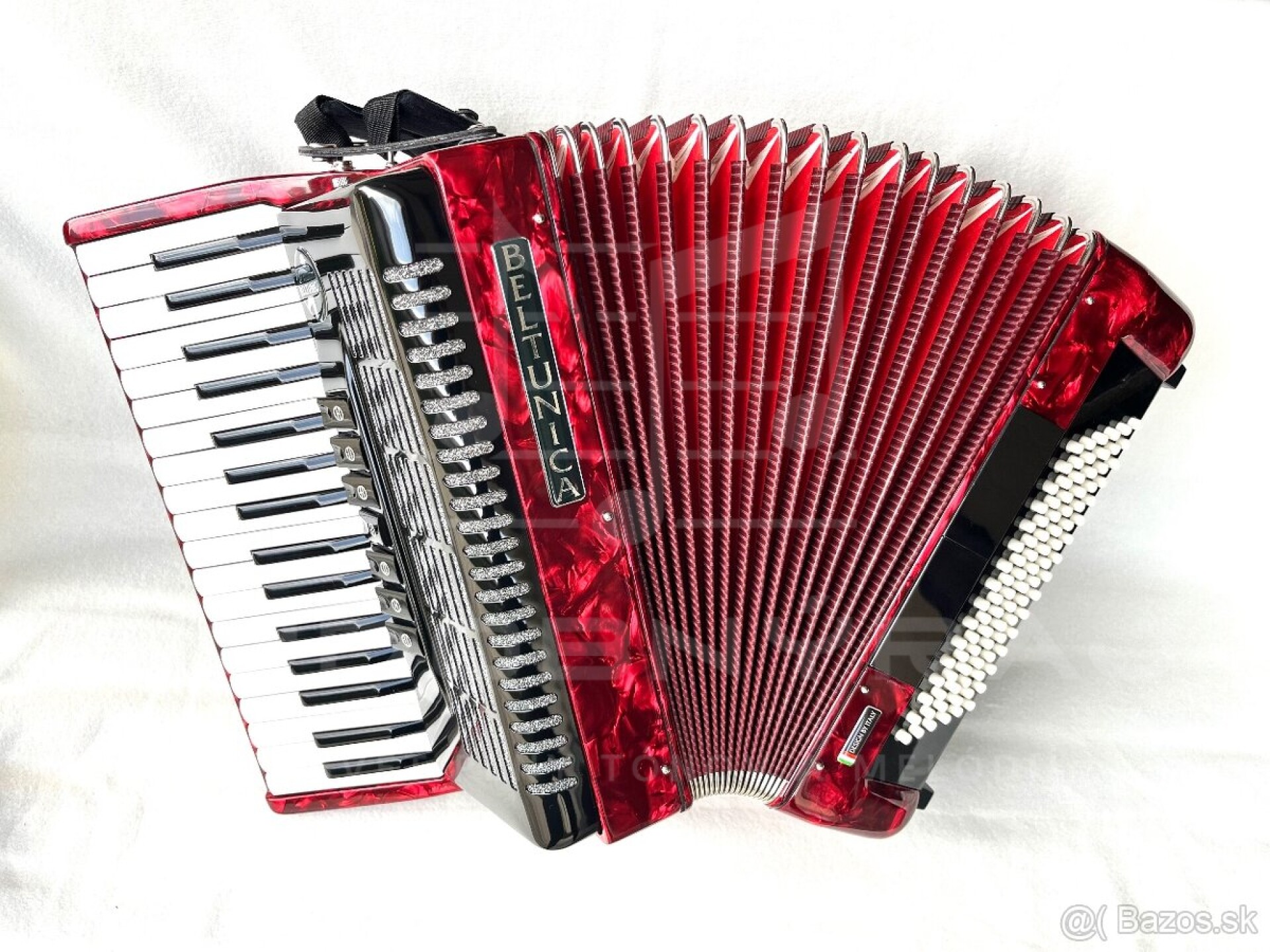 Nový akordeón Beltunica Vivaldi- 96 basový