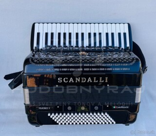 Akordeón Scandalli Polyfonico X- 96 bas používaný v top stave