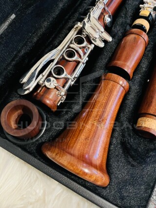 Predám nový B- klarinet Le Belin France- celodrevený- krásny zvuk, vhodný pre sólistov