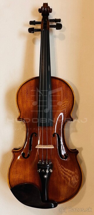 Husle, 4/4 husle: "Braun Diamond T01", model Antonio Stradivari