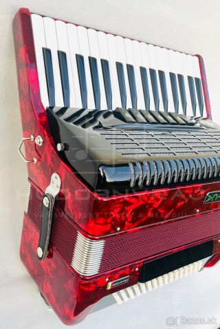 Nový akordeón BELTUNICA VIVALDI 80 basový- červenej farby