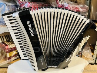 Akordeón HOHNER VENTURA IV 96 BAS- špičkový akordeón- pre náročných!!!