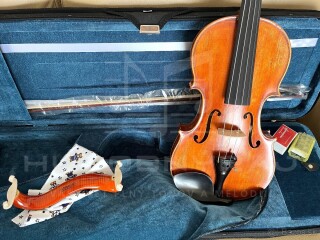 Predám krásne husle, 4/4 husle: "GOLD SOLIST", model Antonio Stradivari- vyrobené pre sólistu do orchestra