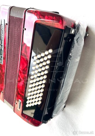 Nový akordeón BELTUNICA Vivaldi- De Luxe 60 basový