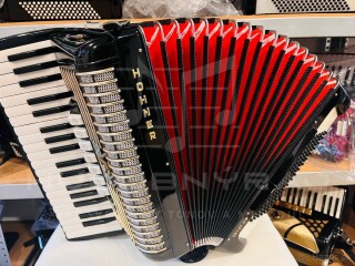 Akordeón Honer Verdi II- 96 basový- čiernej farby, červené mechy TOP ZVUK